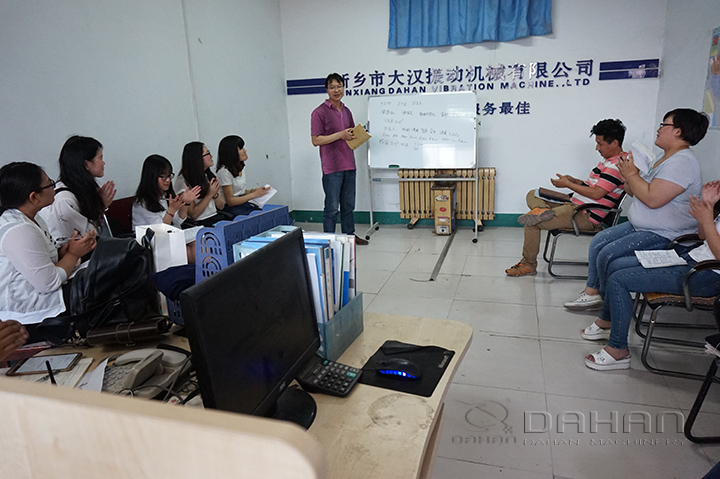 漢螺旋給料機(jī)實(shí)力雄厚，技術(shù)研發(fā)團(tuán)隊(duì)上百人